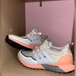 LIKE NEW Adidas Ultra Boost